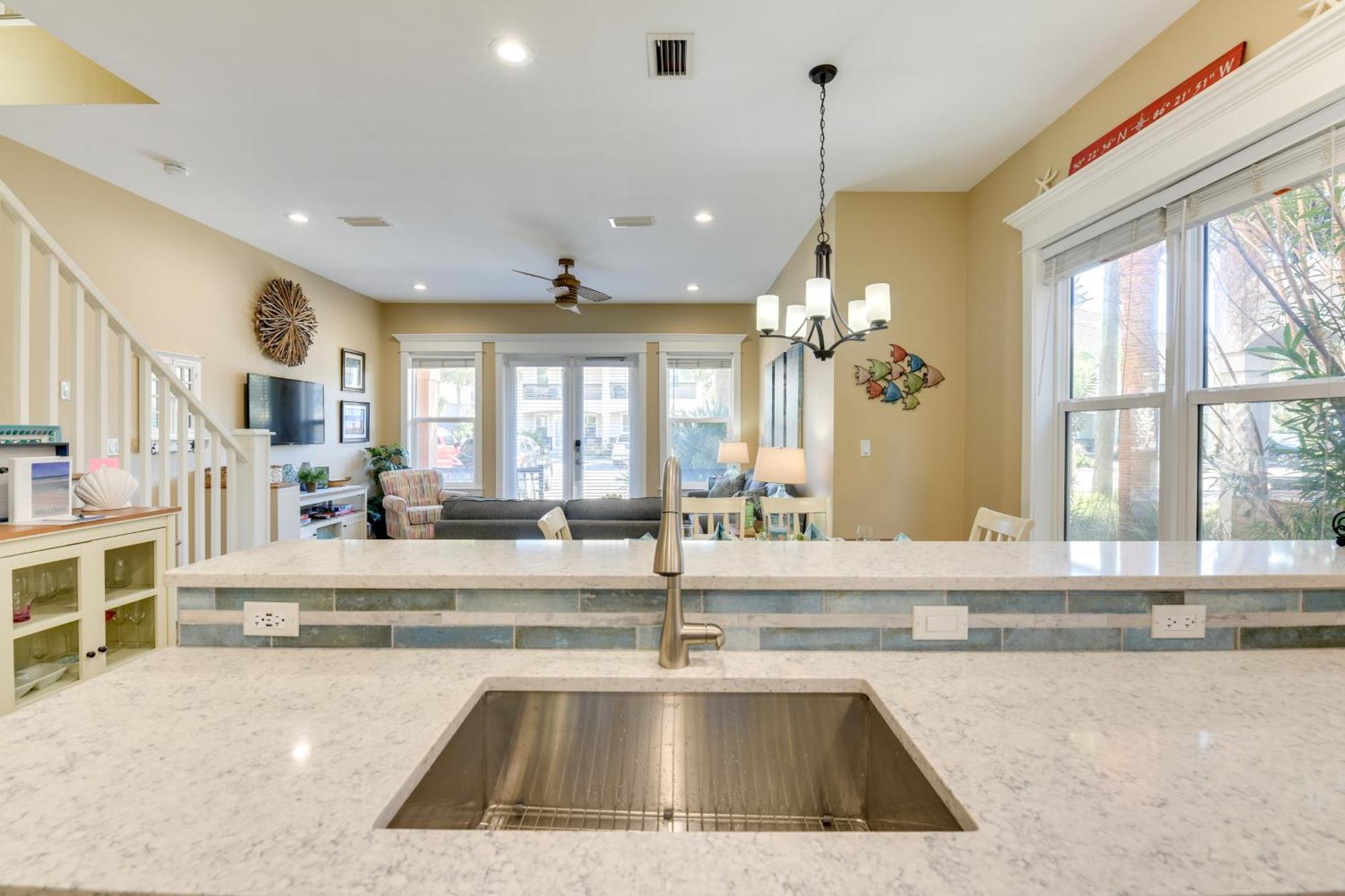 Bright And Modern Townhome Steps To Miramar Beach! Destin Exterior photo