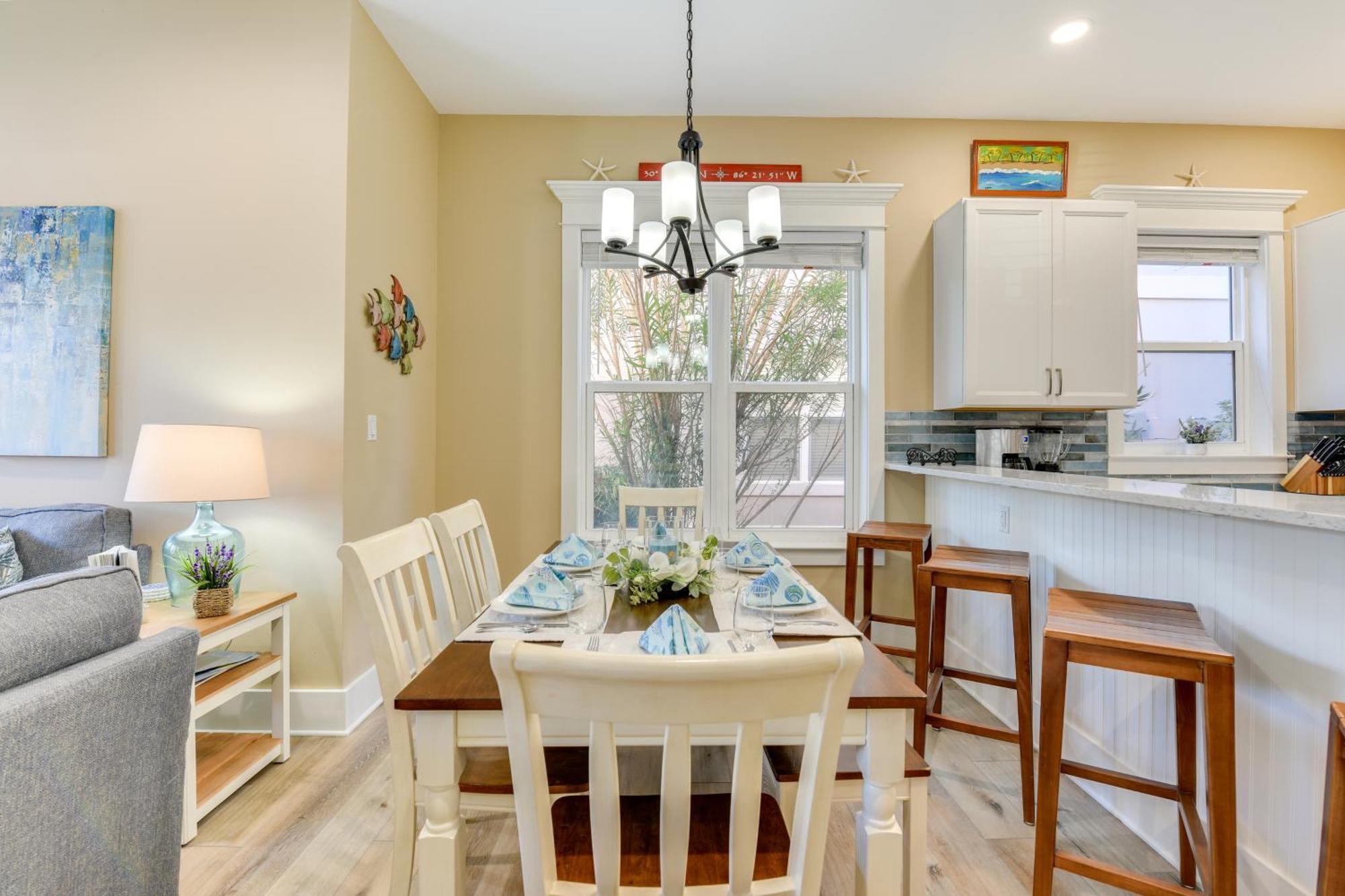 Bright And Modern Townhome Steps To Miramar Beach! Destin Exterior photo